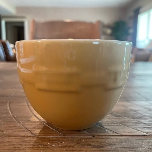 Longaberger Woven Traditions Butternut 4” Entertaining Bowl - Picture 1 of 6